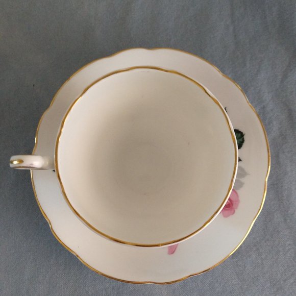 PINK ROSE GOLD TRIM GROSVENOR BONE CHINA ENGLAND TEACUP SAUCER SET SCALLOPED - Picture 9 of 14